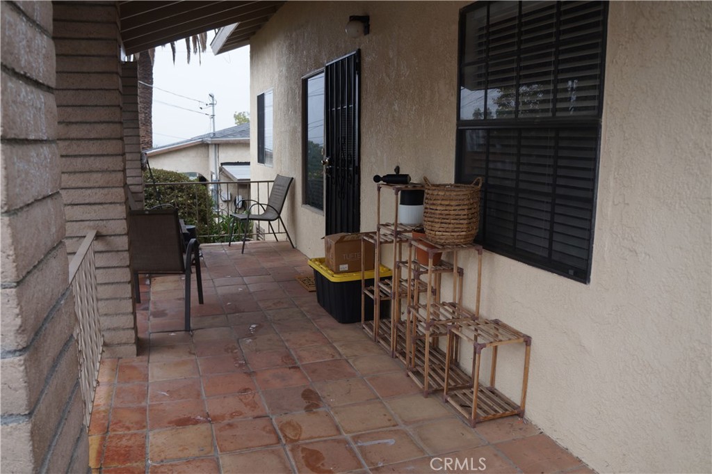 11768 Hazeldell Drive Riverside, CA 92505 - Photo 2 of 6