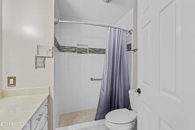 $379,000 | 121 Yona Way, Loudon, TN 37774