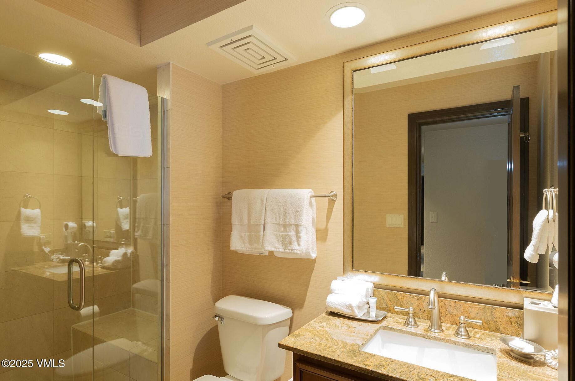 210 Offerson Road, Unit R310 WEEK 48 Beaver Creek, CO 81620 - Photo 7 of 18 0E7A0238