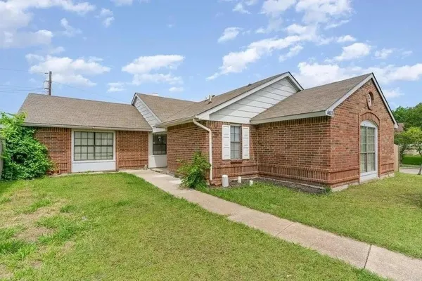 $2,200 | 4617 Carmel Lane, Rowlett, TX 75088
