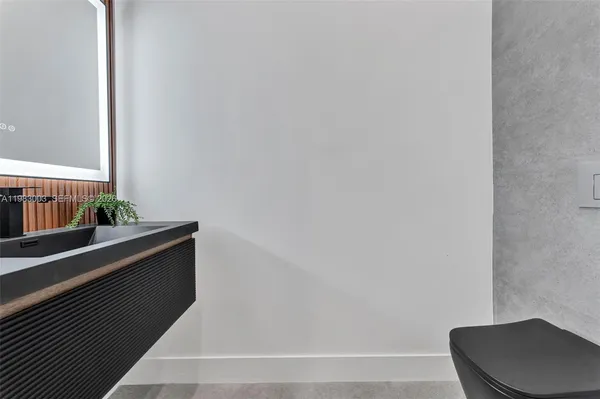 $16,000 | 630 Northeast 82nd Street, Miami, FL 33138