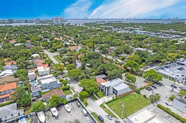 $16,000 | 630 Northeast 82nd Street, Miami, FL 33138