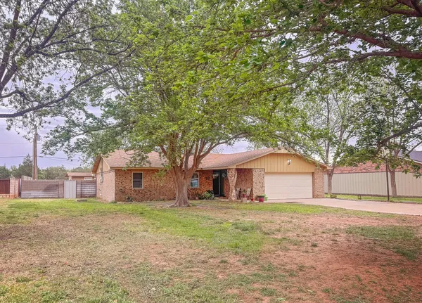 $295,500 | 2931 Mockingbird Lane, Denver City, TX 79323