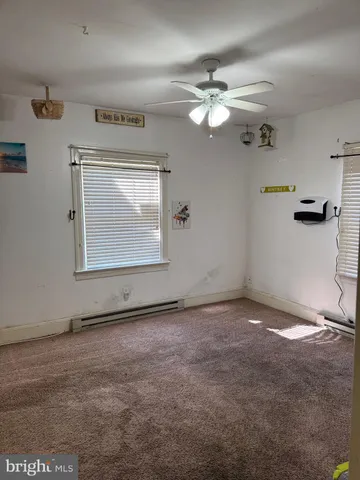 $115,000 | 72 Maryland Avenue, Crisfield, MD 21817