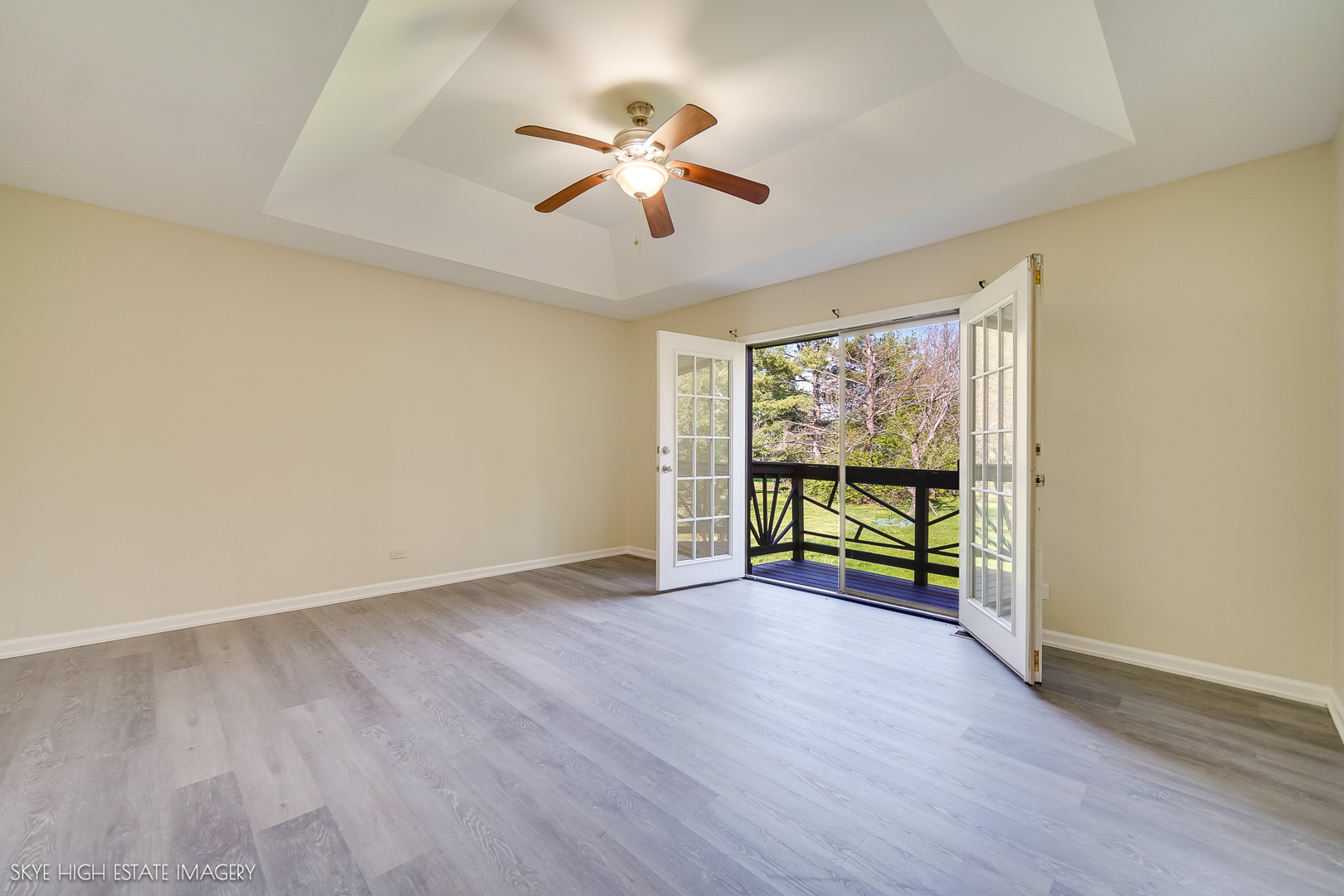 24615 Mulberry Lane Crete, IL 60417 - Photo 10 of 21 wooden floor in an empty room with a window