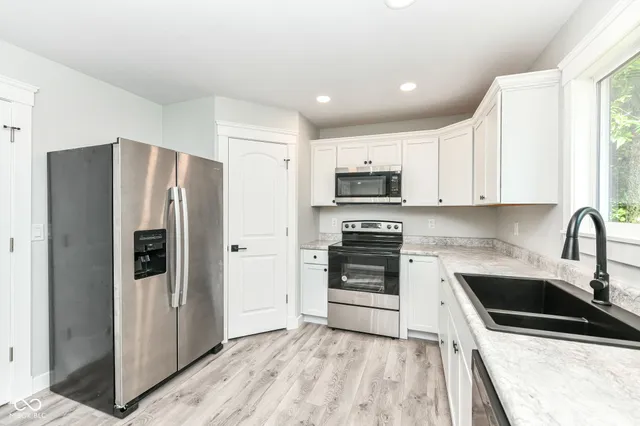 $285,000 | 1631 Kentucky Avenue, Columbus, IN 47201