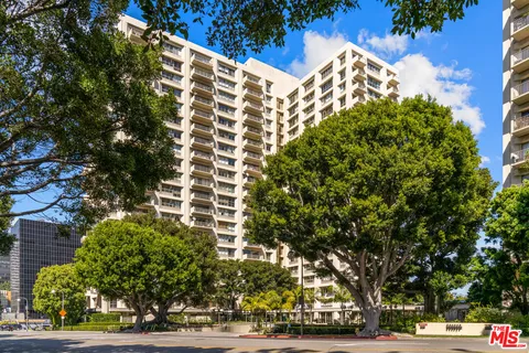 $899,000 | 2160 Century Park East, Unit 1112, Los Angeles, CA 90067