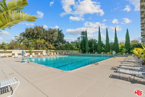 $899,000 | 2160 Century Park East, Unit 1112, Los Angeles, CA 90067