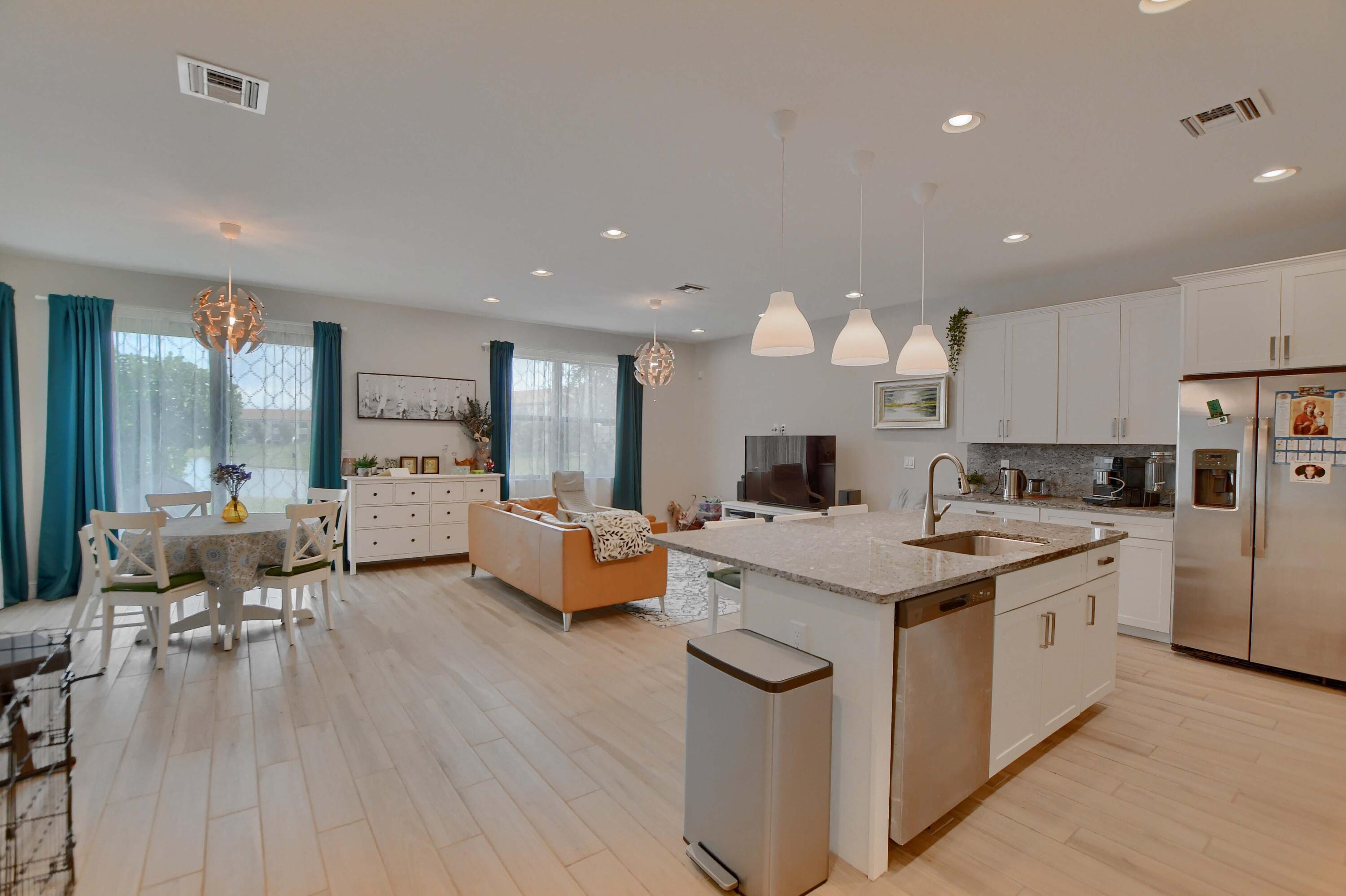 9467 Kinley Place Boca Raton, FL 33428 - Photo 3 of 47 05_ebf_1075-hdr(5)