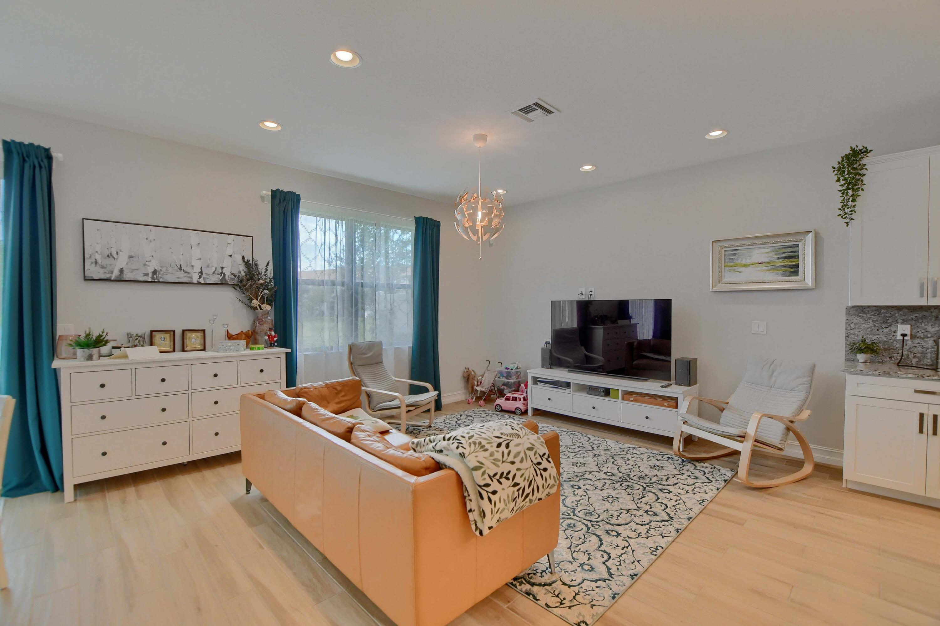 9467 Kinley Place Boca Raton, FL 33428 - Photo 6 of 47 08_ebf_1090-hdr(5)