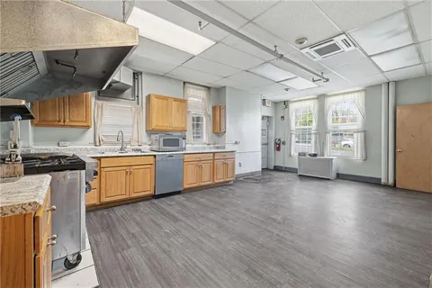 $575,000 | 208 South Negley Avenue, Pittsburgh, PA 15206