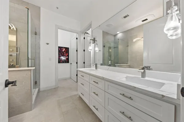 $575,000 | 8616 Turtle Creek Boulevard, Unit 412, Dallas, TX 75225