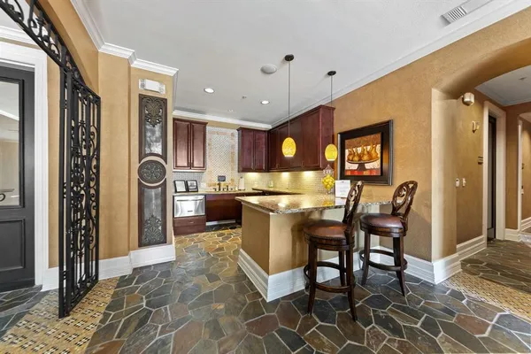 $575,000 | 8616 Turtle Creek Boulevard, Unit 412, Dallas, TX 75225