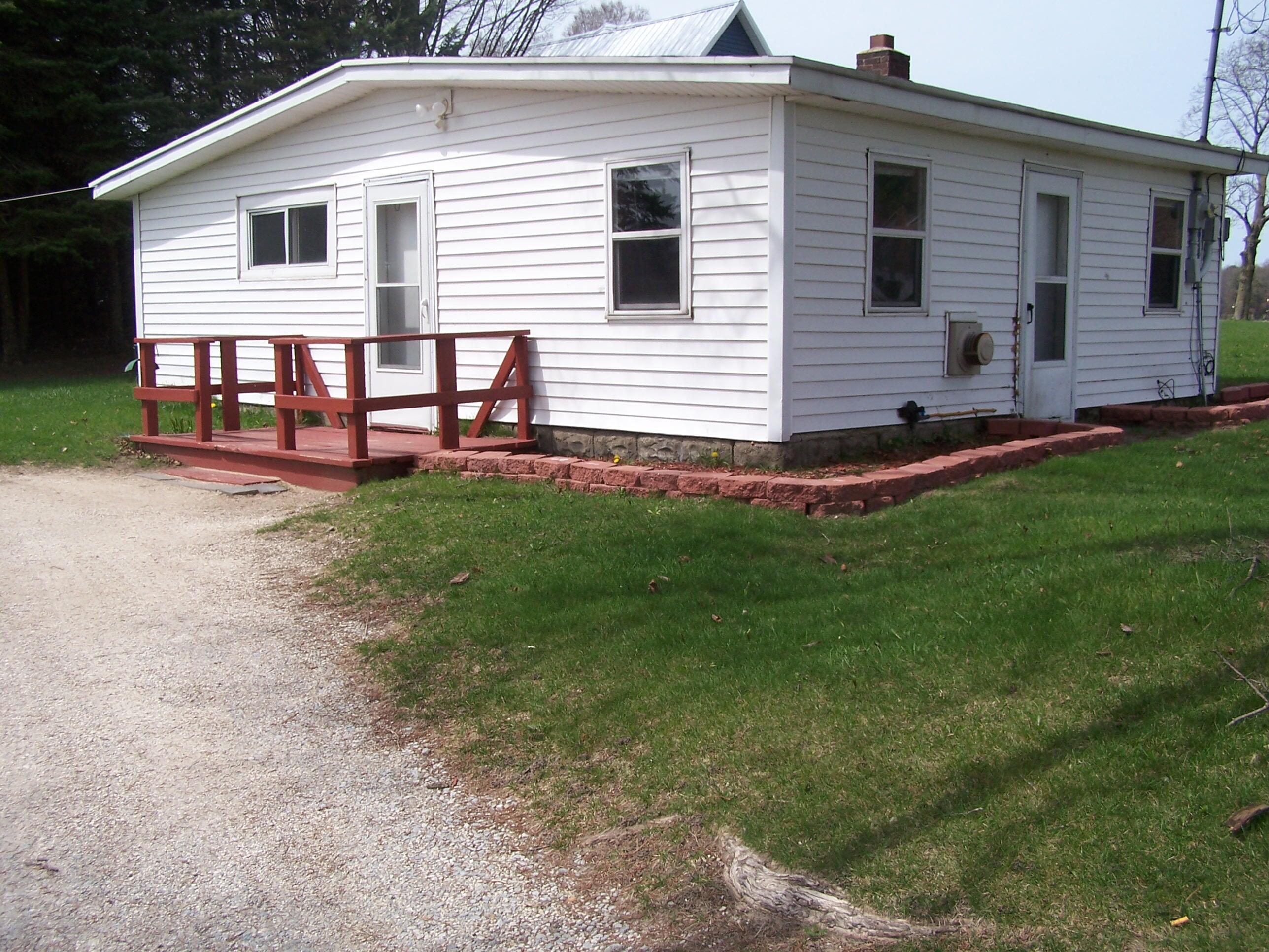 10619 Sikkenga Road Montague, MI 49437 - Photo 3 of 10 101_7579