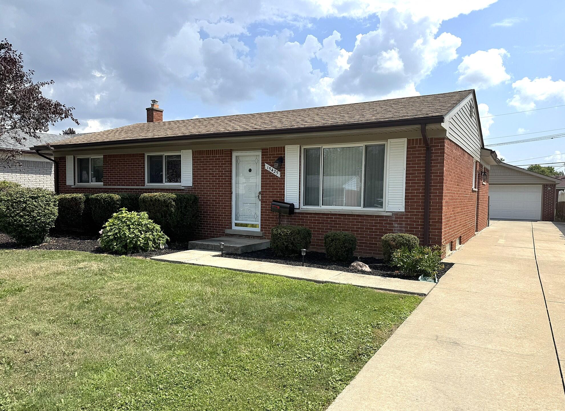 15425 Leader Taylor, MI 48180 - Photo 2 of 29 Exterior