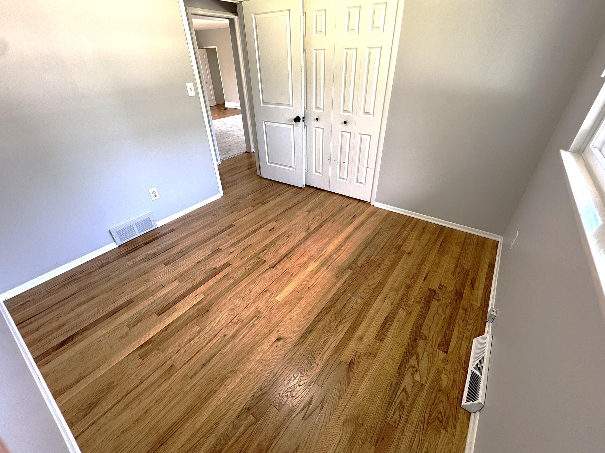 15425 Leader Taylor, MI 48180 - Photo 21 of 29 Bedroom 1-3