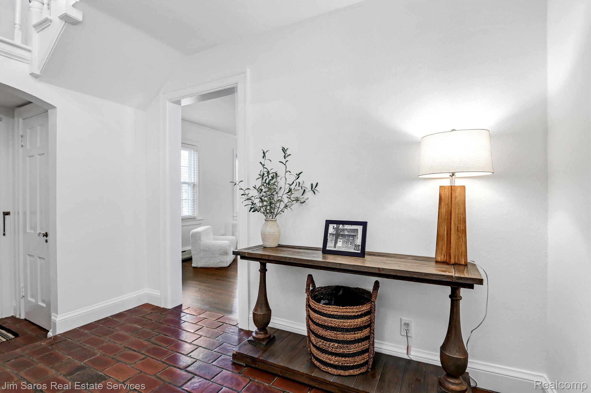 77 Moran Road Grosse Pointe, MI 48236 - Photo 15 of 36 Gallery Image 15