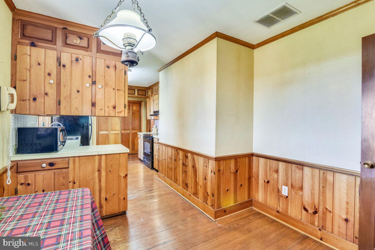 10342 Moreland Road Delaplane, VA 20144 - Photo 11 of 59 Gallery Image 11