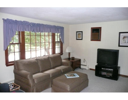 78 Dover Road Millis, MA 02054 - Photo 3 of 16 Gallery Image 3