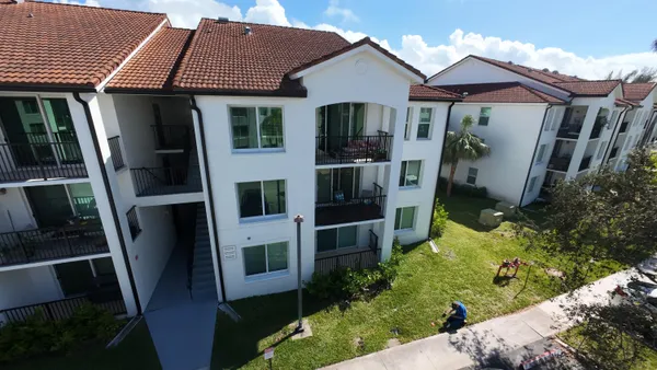 $2,600 | 615 Villa Circle, Unit 615, Boynton Beach, FL 33435