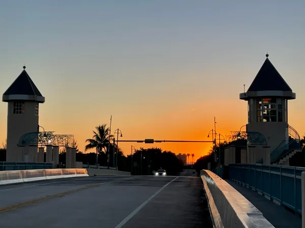 $2,600 | 615 Villa Circle, Unit 615, Boynton Beach, FL 33435