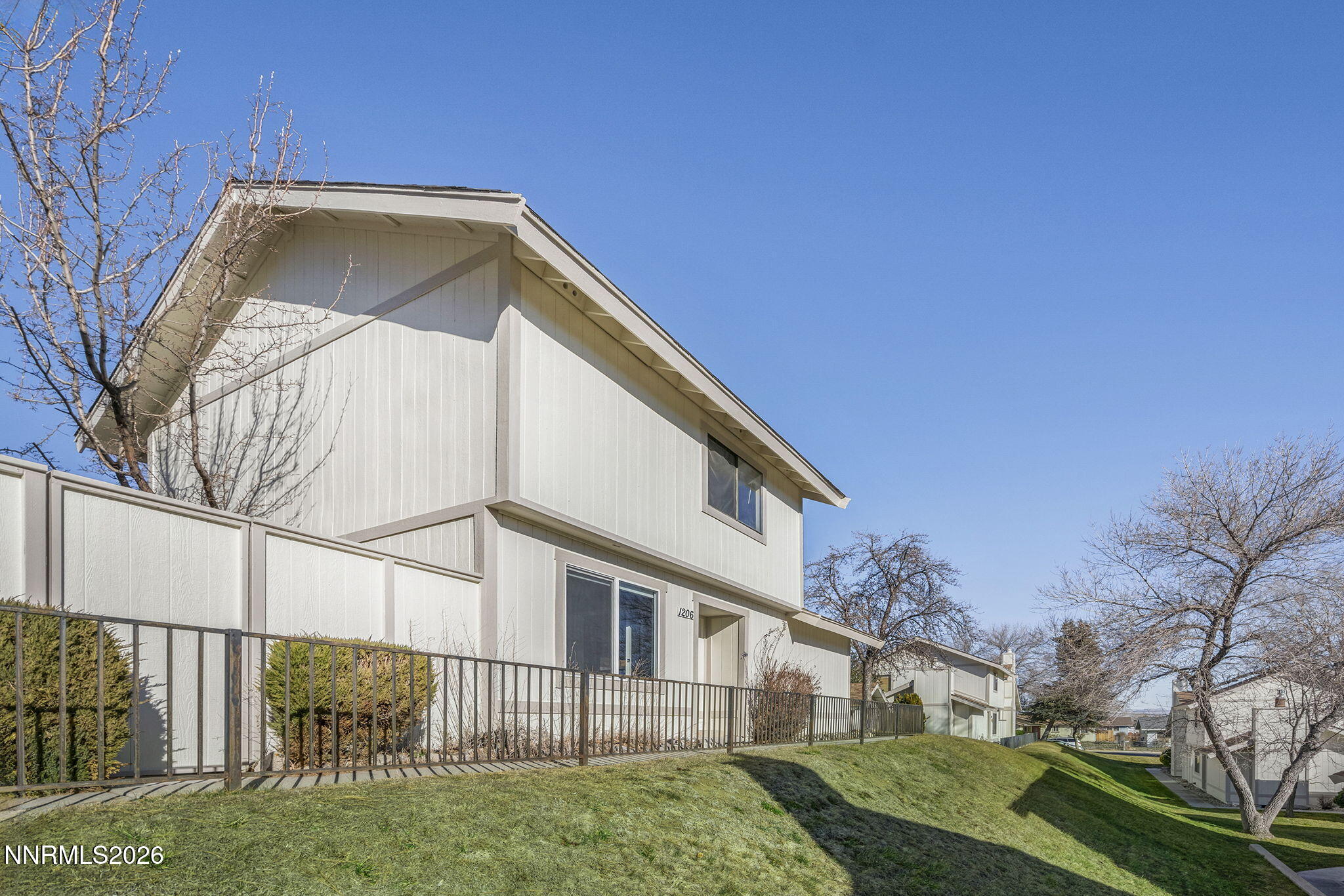 1206 Freddie Court Reno, NV 89503 - Photo 2 of 31 2-web-or-mls-_DSC0412
