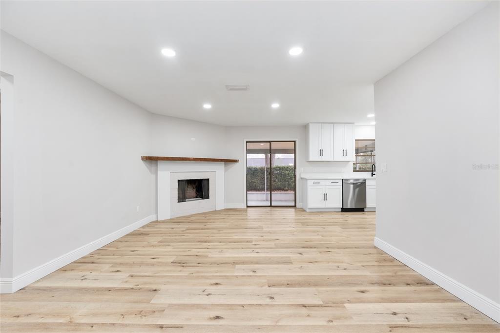320 Southeast 41st Avenue Ocala, FL 34471 - Photo 23 of 45 a view of empty room with wooden floor