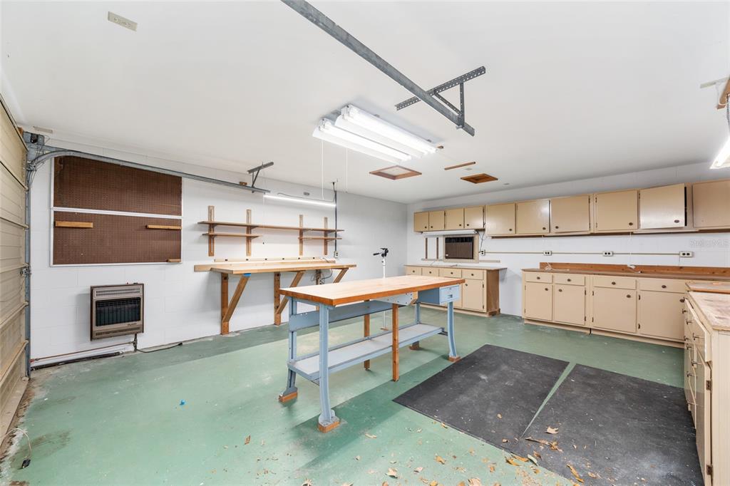 320 Southeast 41st Avenue Ocala, FL 34471 - Photo 40 of 45 a kitchen with a sink cabinets and window