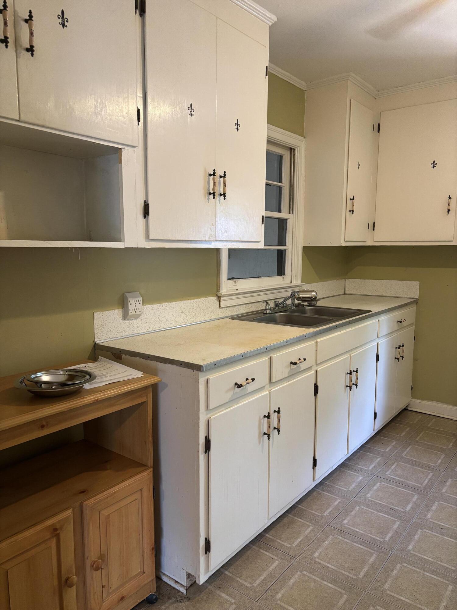 221 Cuttino Road Sumter, SC 29150 - Photo 18 of 32 IMG_7525