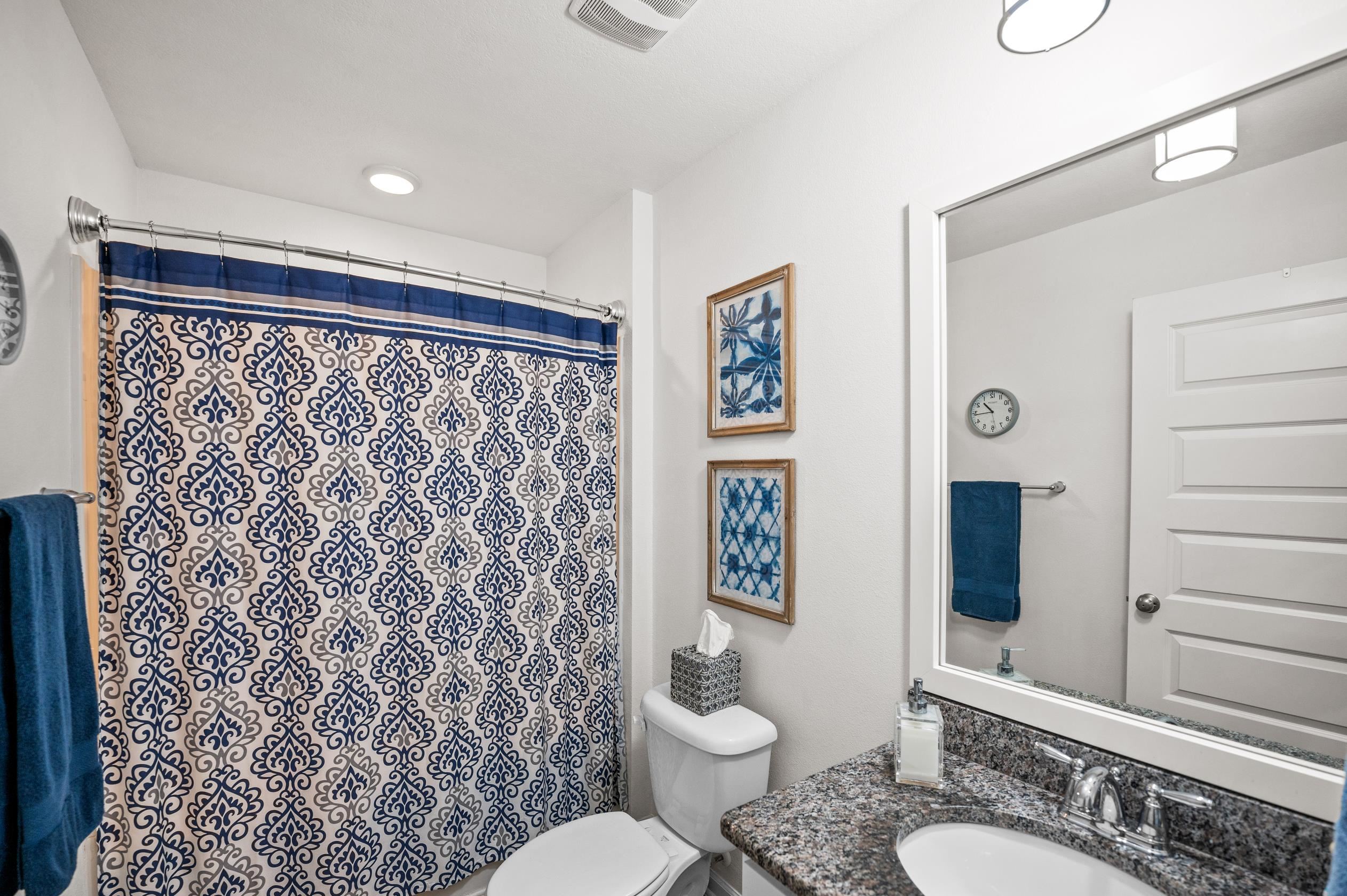 8161 Irwin Loop Daphne, AL 36526 - Photo 26 of 32 Bathroom