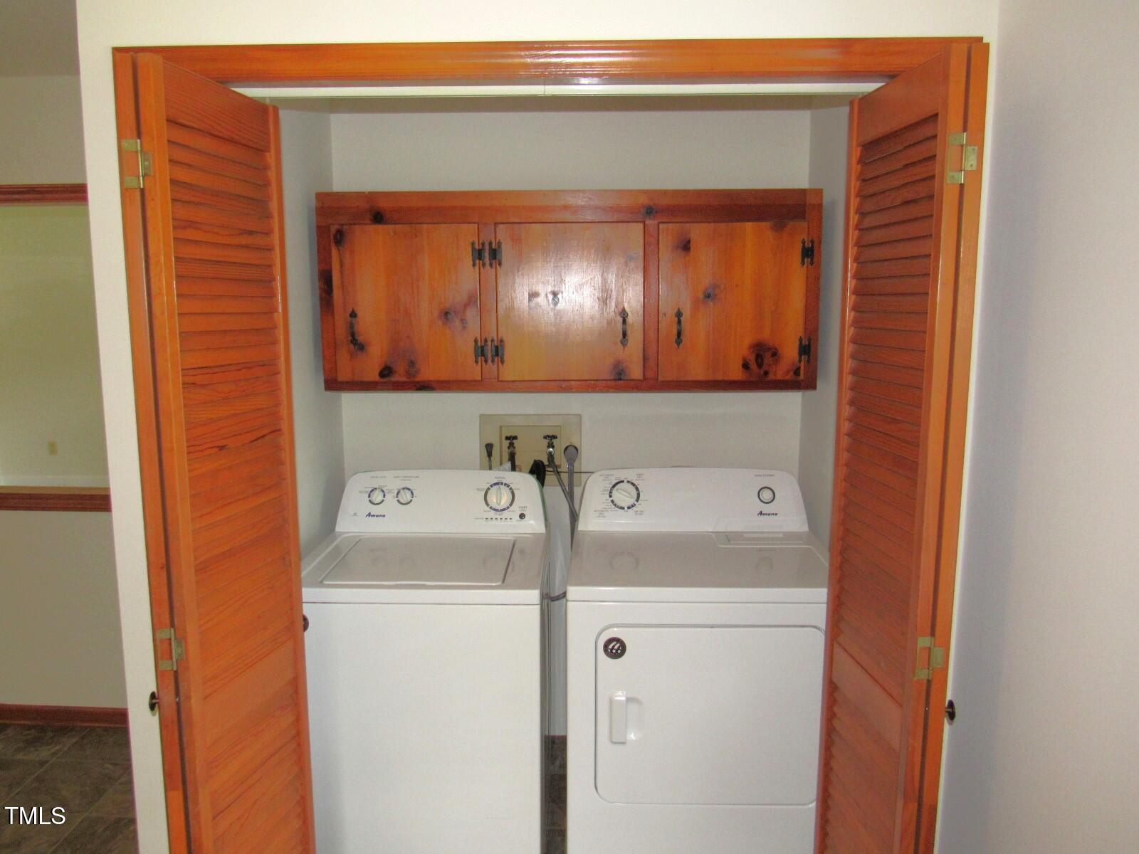 407 Chandler Road Durham, NC 27703 - Photo 11 of 31 Laundry closet