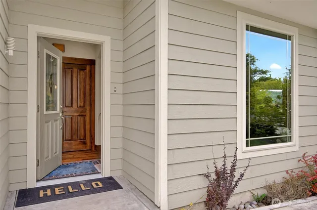 $638,000 | 45 North Welcome Slough Road, Cathlamet, WA 98612