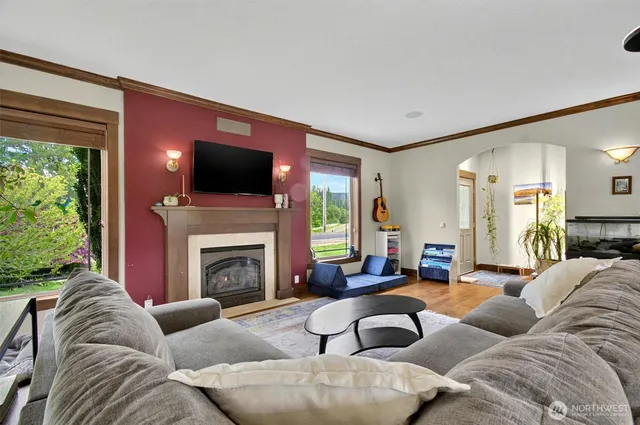 $638,000 | 45 North Welcome Slough Road, Cathlamet, WA 98612