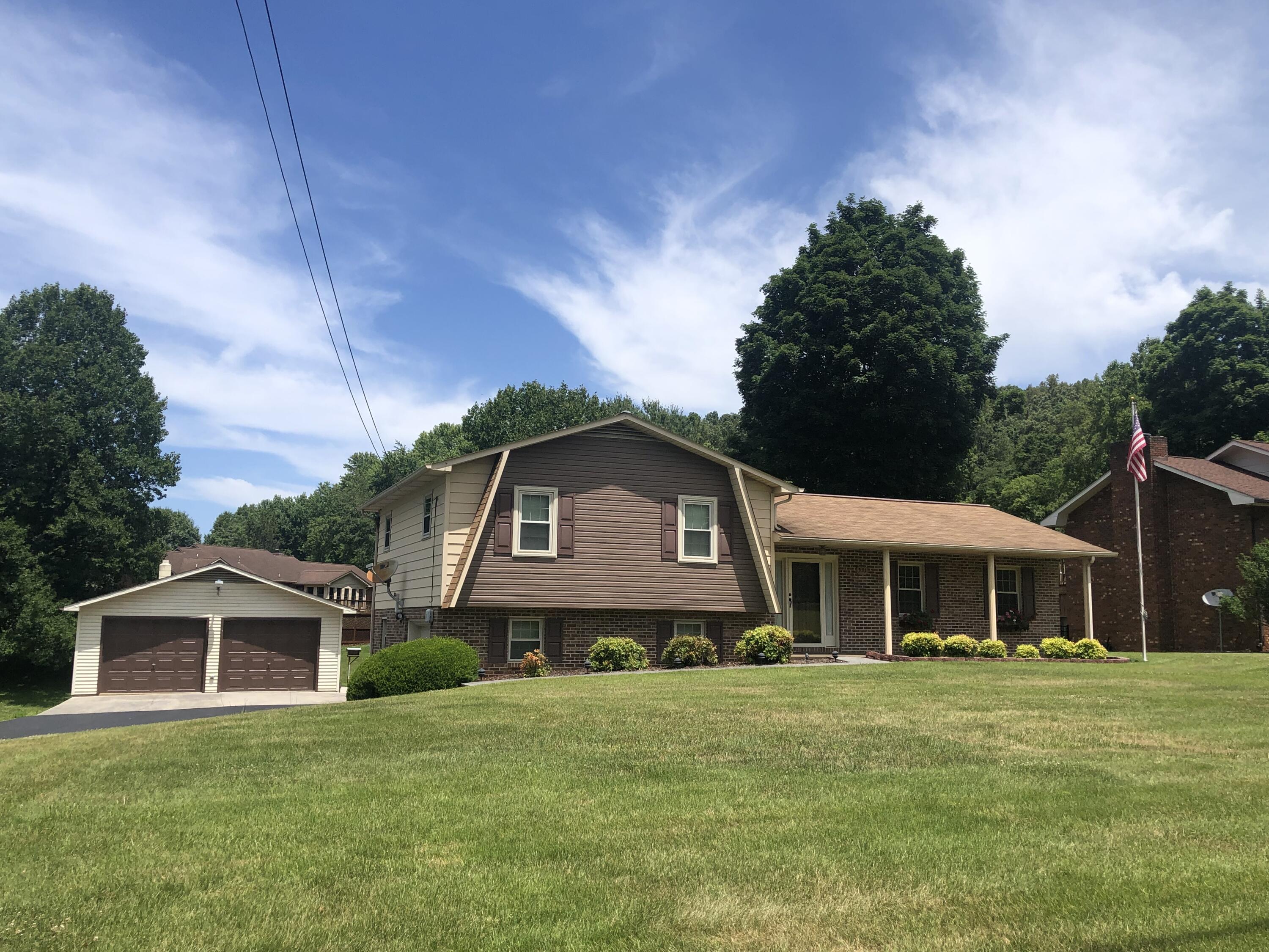 331 Max Jett Road Johnson City, TN 37601 - Photo 3 of 48 2022-06-20_12-40-29_838