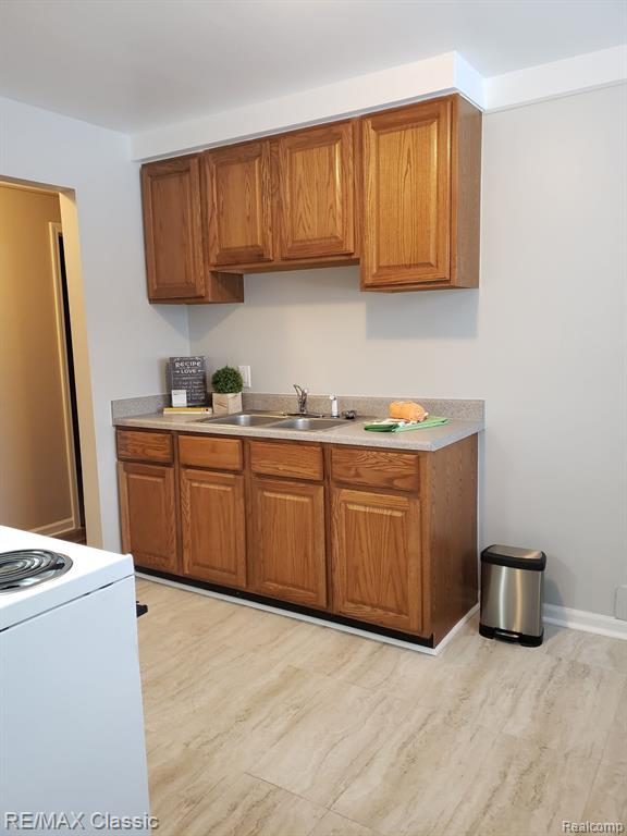 51116 Fairchild Road New Baltimore, MI 48051 - Photo 7 of 26