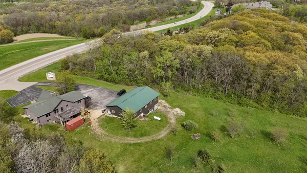 $695,000 | 5140 Highway 20, Galena, IL 61036