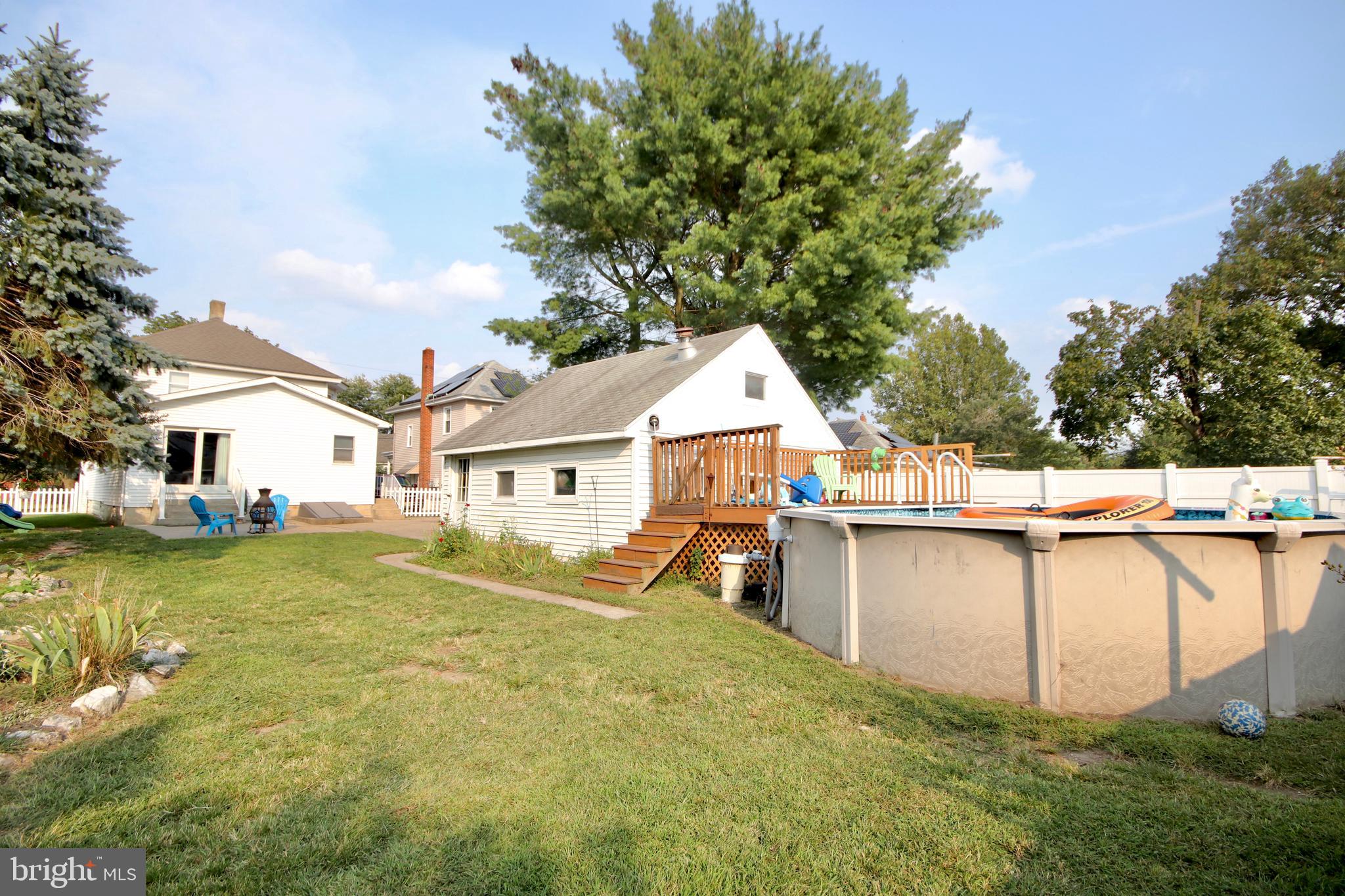 636 Democrat Road Gibbstown, NJ 08027 - Photo 9 of 28 Back Yard