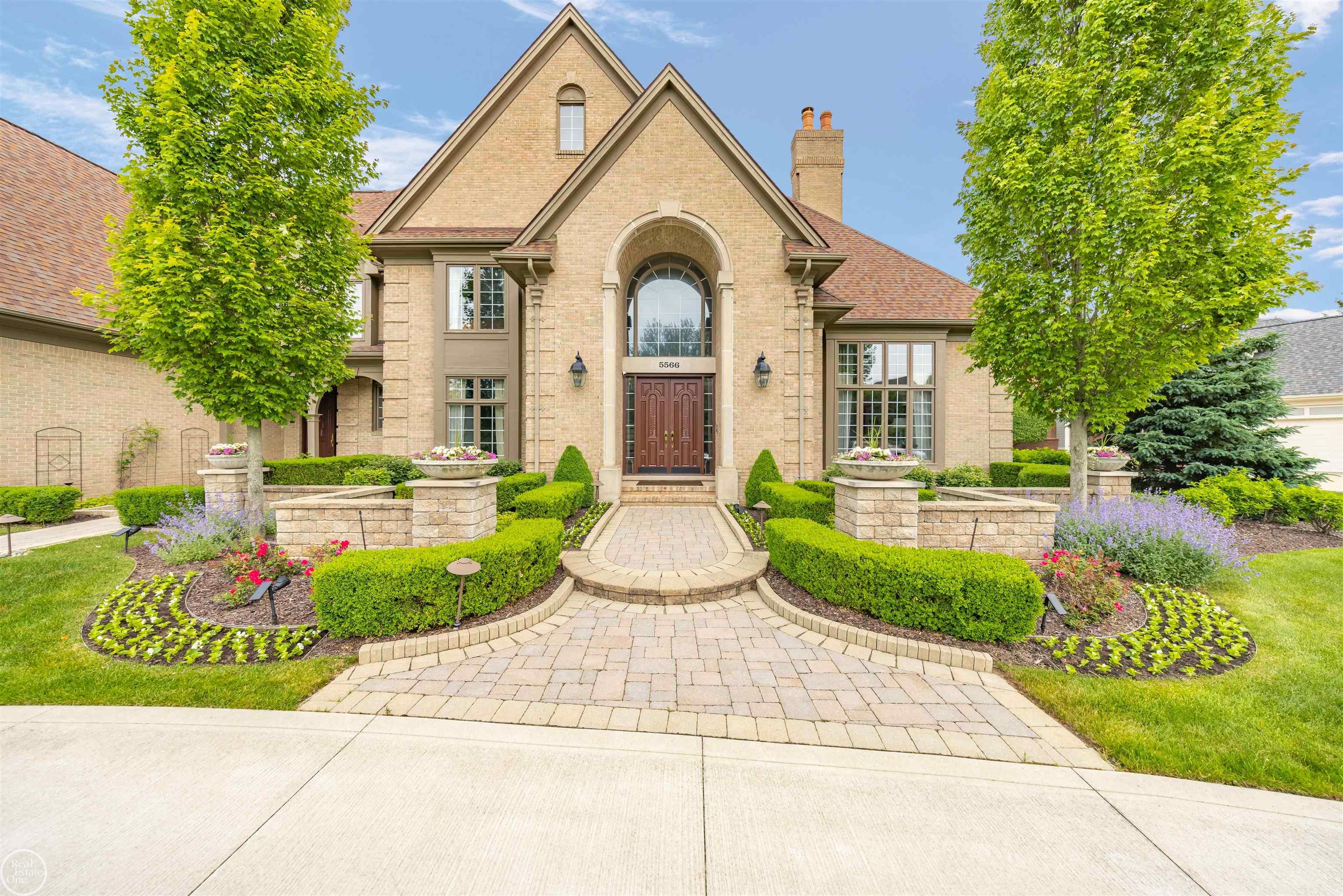 5566 Murfield Drive Rochester, MI 48306 - Photo 75 of 78 50178509-054a2c7a-e1cc-4fa4-9616-2346000034de.JPG