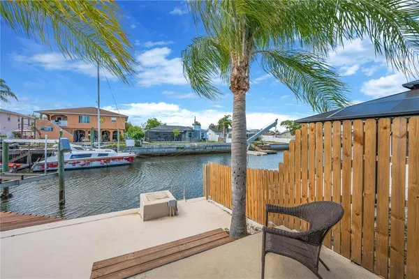 $399,900 | 7604 Hatteras Drive, Hudson, FL 34667