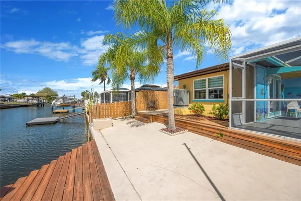 $399,900 | 7604 Hatteras Drive, Hudson, FL 34667