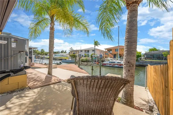$399,900 | 7604 Hatteras Drive, Hudson, FL 34667