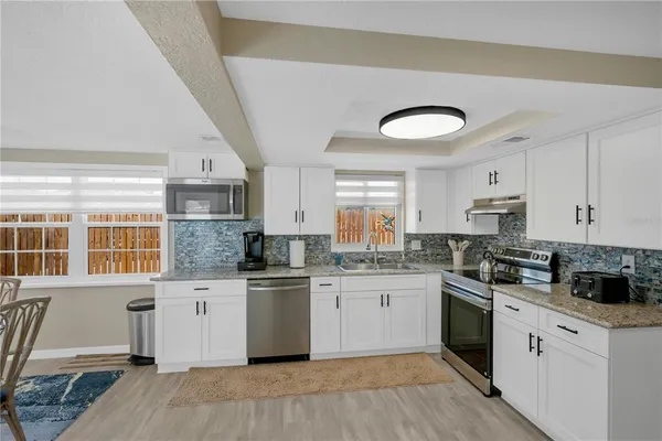 $399,900 | 7604 Hatteras Drive, Hudson, FL 34667