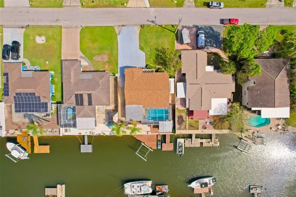 $399,900 | 7604 Hatteras Drive, Hudson, FL 34667