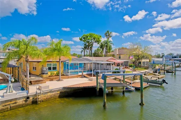 $399,900 | 7604 Hatteras Drive, Hudson, FL 34667