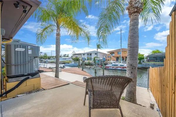 $399,900 | 7604 Hatteras Drive, Hudson, FL 34667