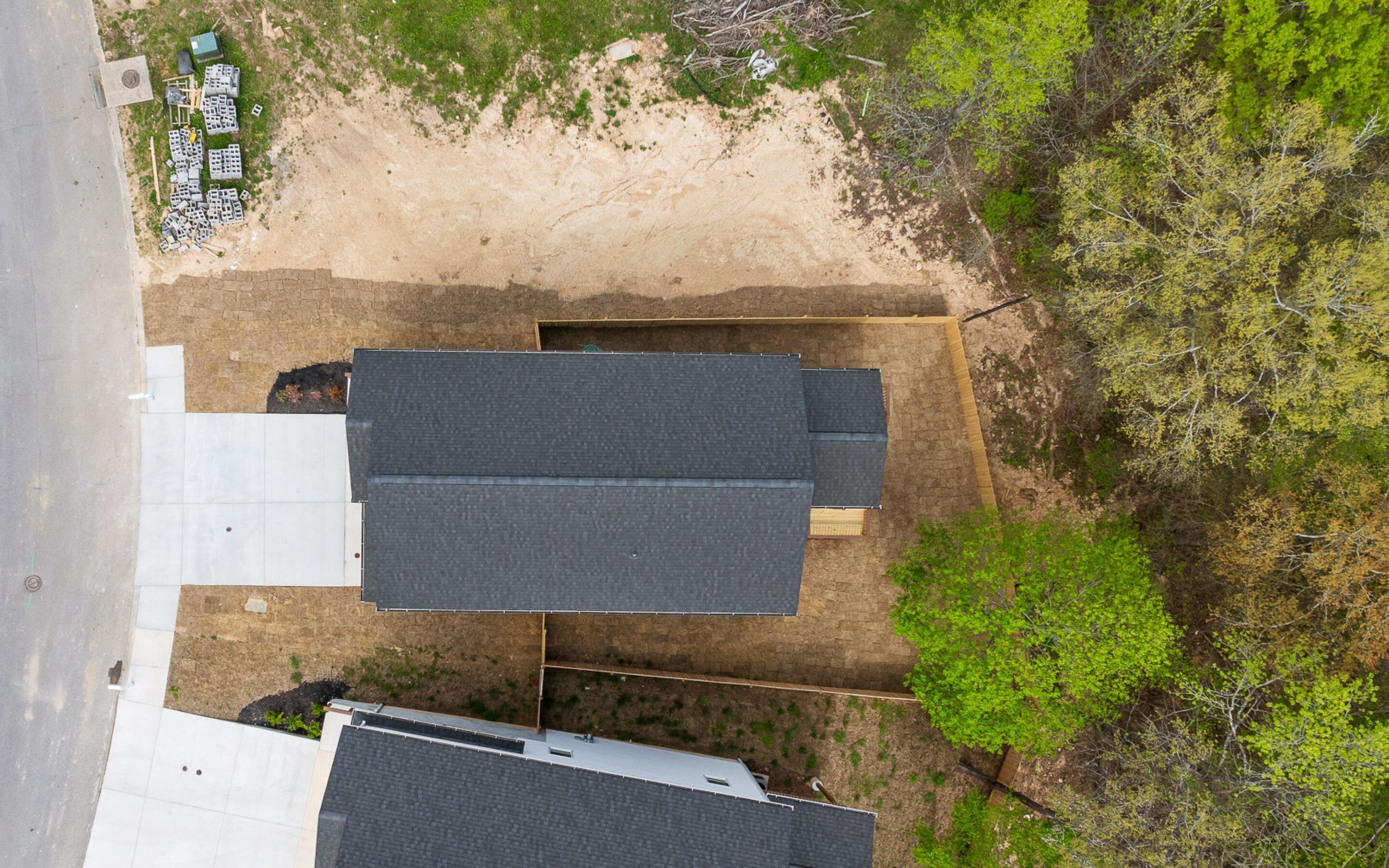 459 Candytuft Lane Hixson, TN 37343 - Photo 27 of 38 Fenced Backyard