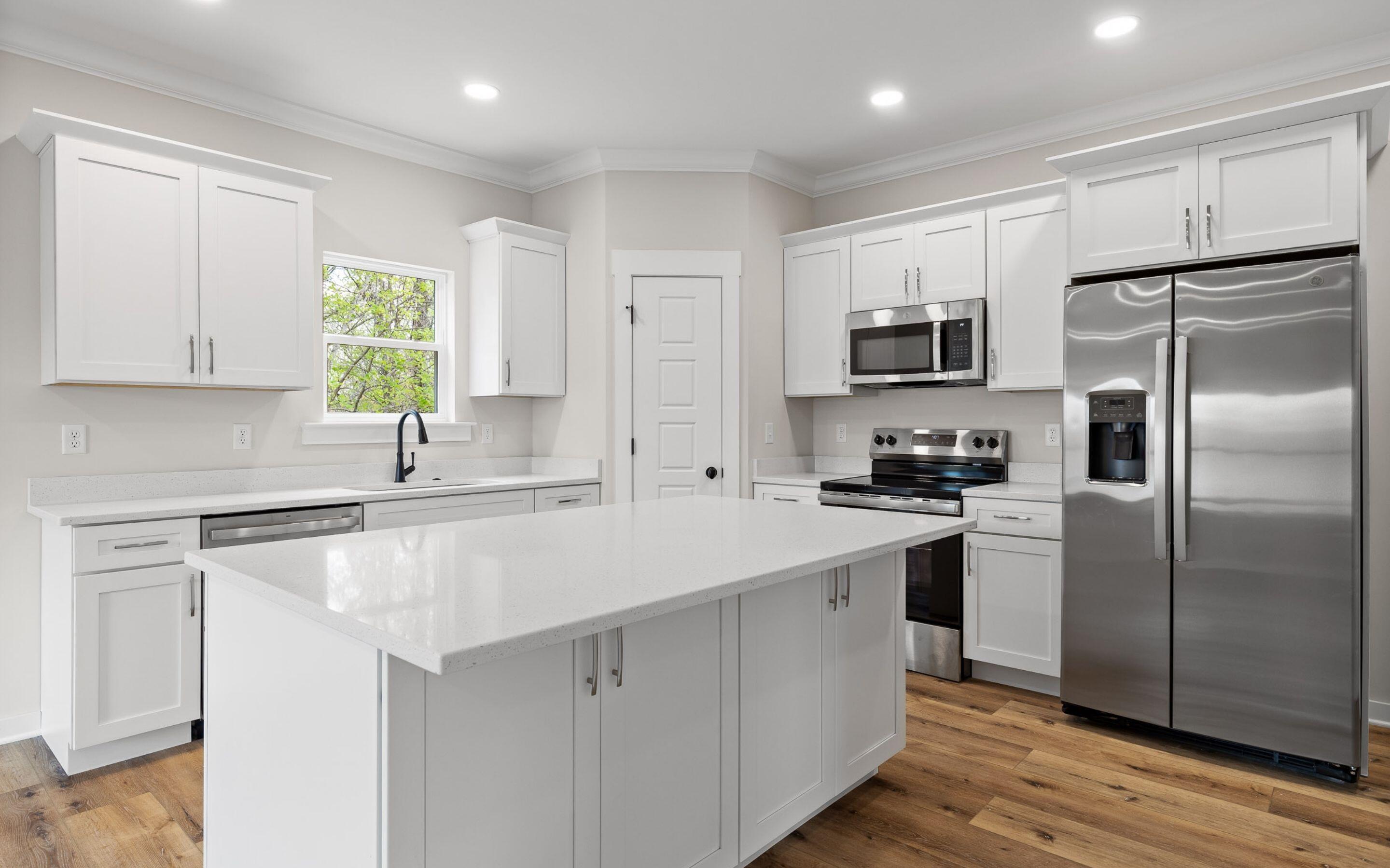 459 Candytuft Lane Hixson, TN 37343 - Photo 5 of 38 Kitchen