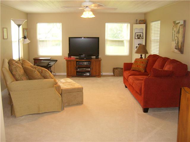 3730 Smiley Road Columbus, OH 43221 - Photo 4 of 17 Gallery Image 4
