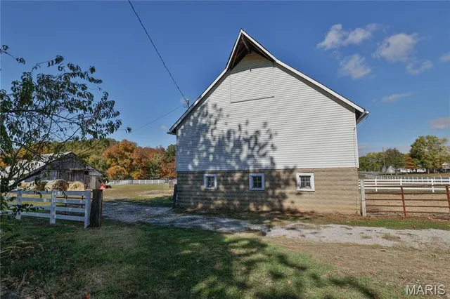 $1,407,600 | Tbd Red Ball Trail, Coffeen, IL 62017