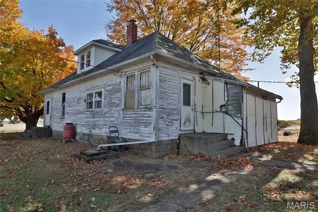 $1,407,600 | Tbd Red Ball Trail, Coffeen, IL 62017